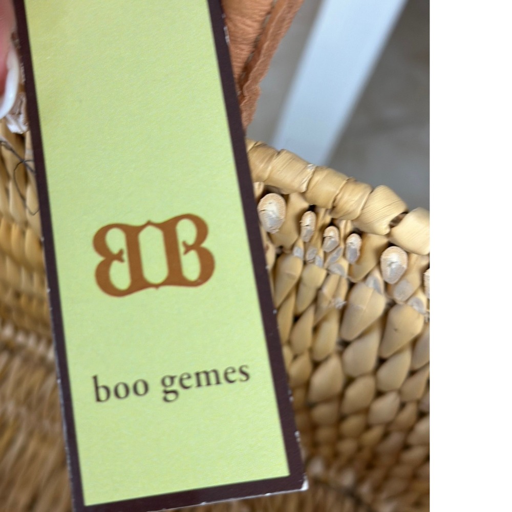 BooGemes NWT Straw Basket Tote Bag Small Natural Tan Leather Handles Woven - Picture 9 of 13